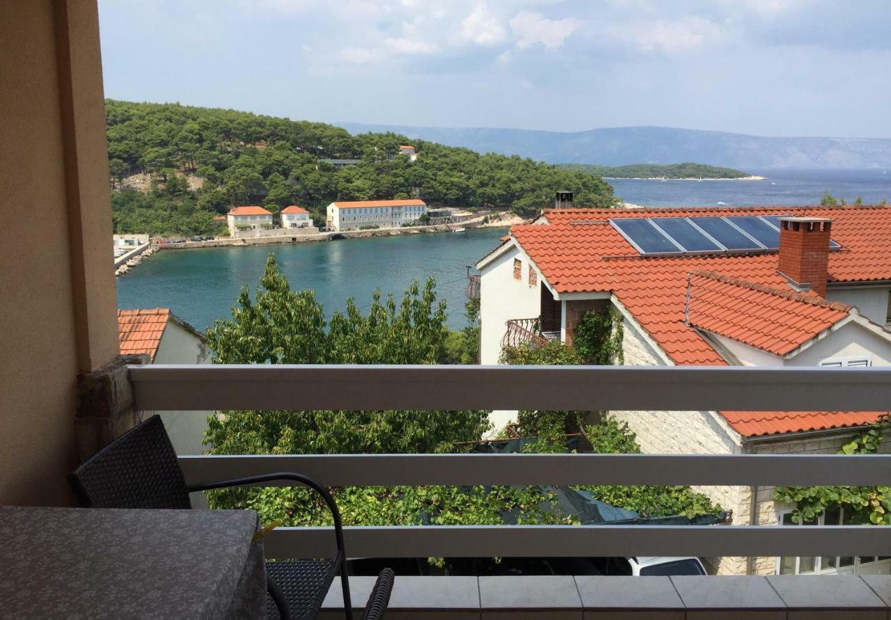 Apartment Seaview Jelsa Racic エクステリア 写真